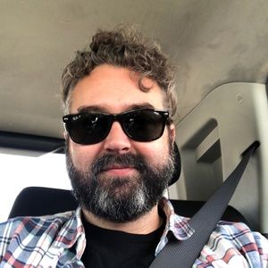 Meet your Posher, Iain